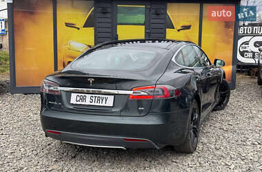 Лифтбек Tesla Model S 2014 в 