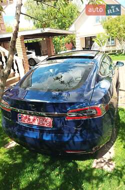 Ліфтбек Tesla Model S 2018 в 