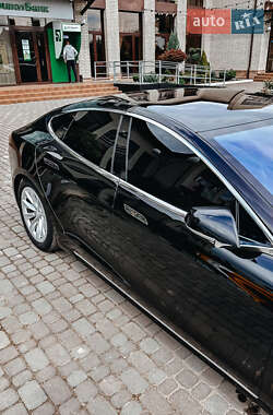 Лифтбек Tesla Model S 2018 в 