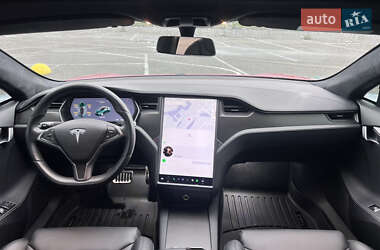 Лифтбек Tesla Model S 2019 в 