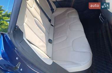Лифтбек Tesla Model S 2016 в 