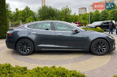 Лифтбек Tesla Model S 2019 в 