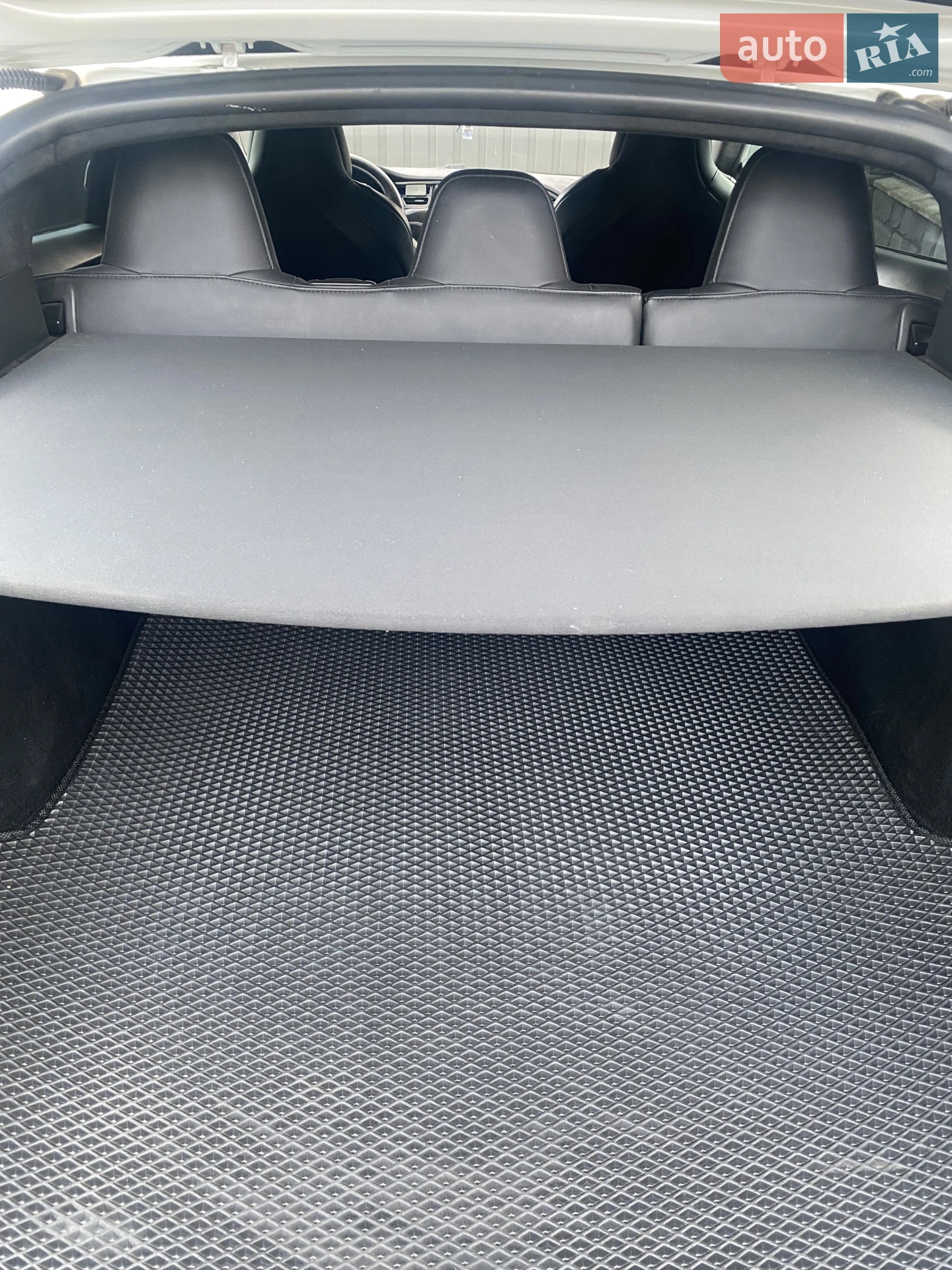 2016 Tesla Model S - мініатюра 12
