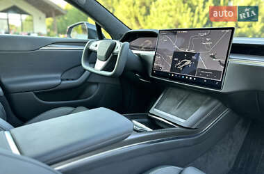 Лифтбек Tesla Model S 2021 в 