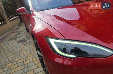 Лифтбек Tesla Model S 2018 в 