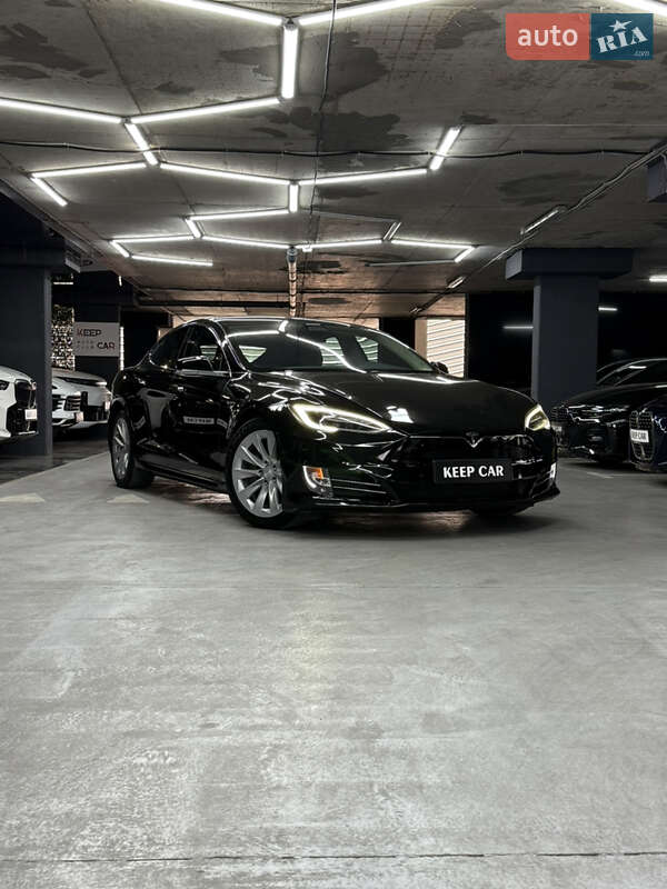 Tesla Model S 2017