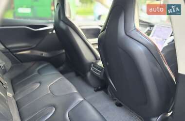 Ліфтбек Tesla Model S 2013 в 