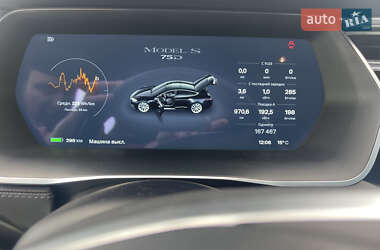 Лифтбек Tesla Model S 2016 в 
