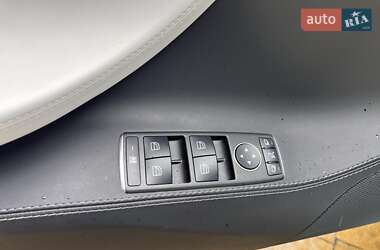 Лифтбек Tesla Model S 2020 в Львове