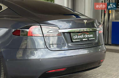 Ліфтбек Tesla Model S 2018 в 