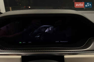 Ліфтбек Tesla Model S 2022 в 