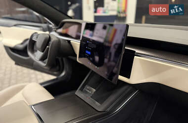 Ліфтбек Tesla Model S 2022 в 