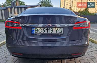 Лифтбек Tesla Model S 2018 в Львове