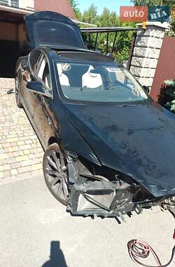 Ліфтбек Tesla Model S 2018 в Києві