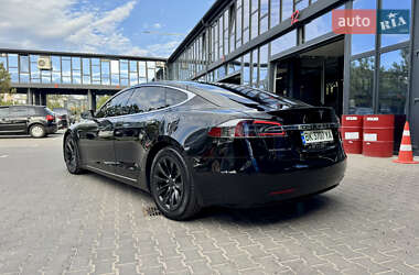 Лифтбек Tesla Model S 2018 в 