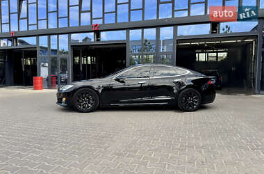 Лифтбек Tesla Model S 2018 в 