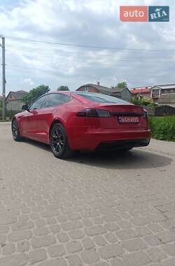 Лифтбек Tesla Model S 2022 в 