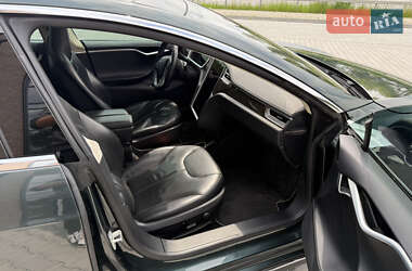 Лифтбек Tesla Model S 2014 в 