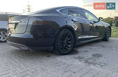 Ліфтбек Tesla Model S 2013 в 