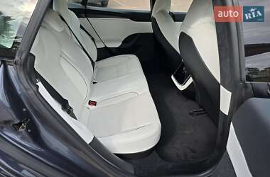Ліфтбек Tesla Model S 2021 в 