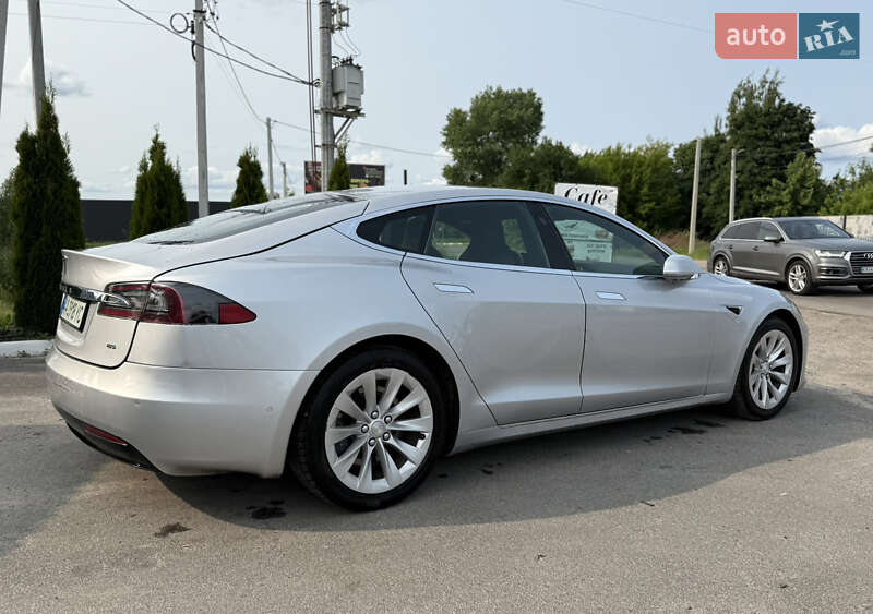 Ліфтбек Tesla Model S 2017 в Києві фото 9 Ліфтбек Tesla Model S 2017 в Києві