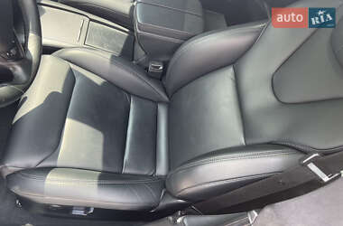 Лифтбек Tesla Model S 2019 в 