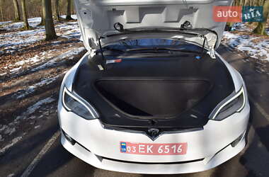 Ліфтбек Tesla Model S 2016 в 