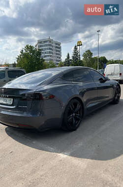 Лифтбек Tesla Model S 2019 в 