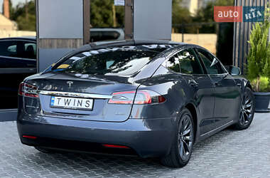 Ліфтбек Tesla Model S 2018 в 