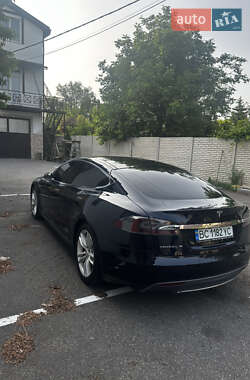 Лифтбек Tesla Model S 2015 в Харькове