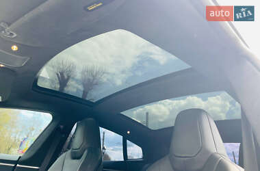 Лифтбек Tesla Model S 2016 в 
