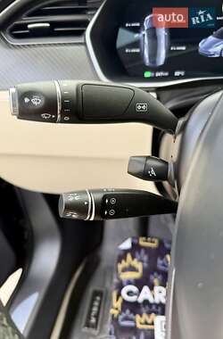 Лифтбек Tesla Model S 2019 в 