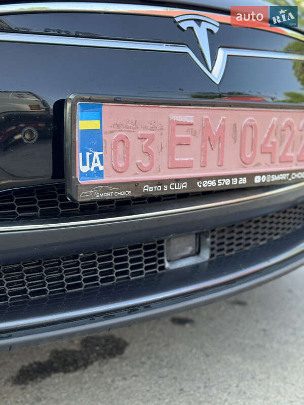 Лифтбек Tesla Model S 2015 в Львове фото 9 Лифтбек Tesla Model S 2015 в Львове