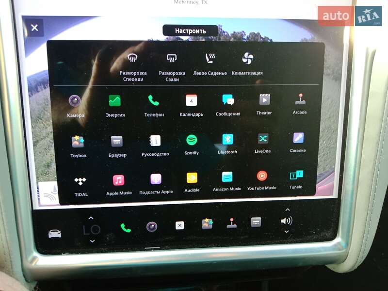 Лифтбек Tesla Model S 2015 в Ивано-Франковске