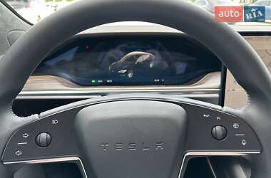 Лифтбек Tesla Model S 2021 в 