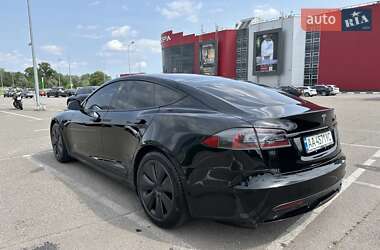 Лифтбек Tesla Model S 2021 в 