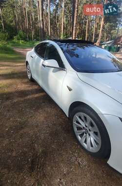 Ліфтбек Tesla Model S 2012 в 