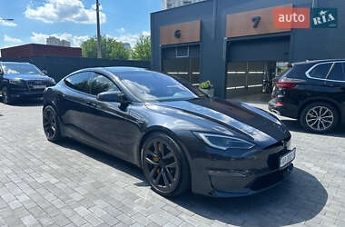 Лифтбек Tesla Model S 2024 в 
