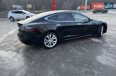 Лифтбек Tesla Model S 2014 в 