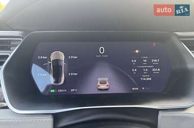 Ліфтбек Tesla Model S 2015 в 