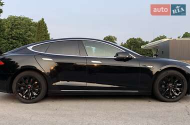 Лифтбек Tesla Model S 2016 в 