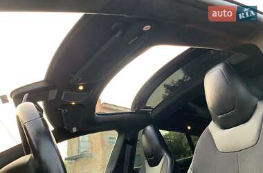 Лифтбек Tesla Model S 2016 в 