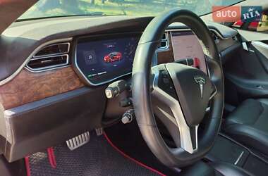 Лифтбек Tesla Model S 2017 в 