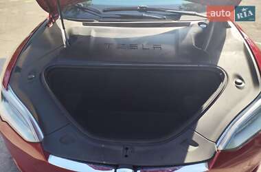 Лифтбек Tesla Model S 2017 в 