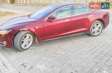 Лифтбек Tesla Model S 2012 в Львове