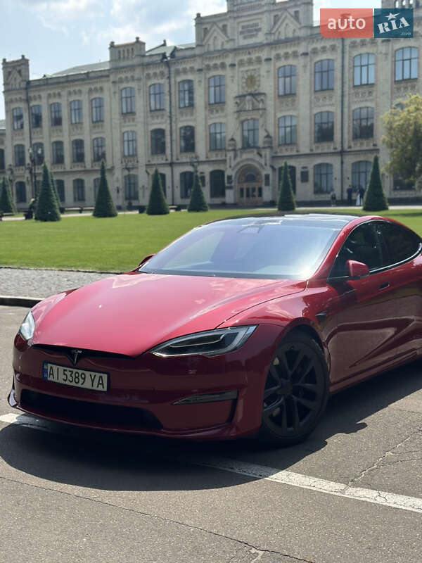 Лифтбек Tesla Model S 2021 в Киеве