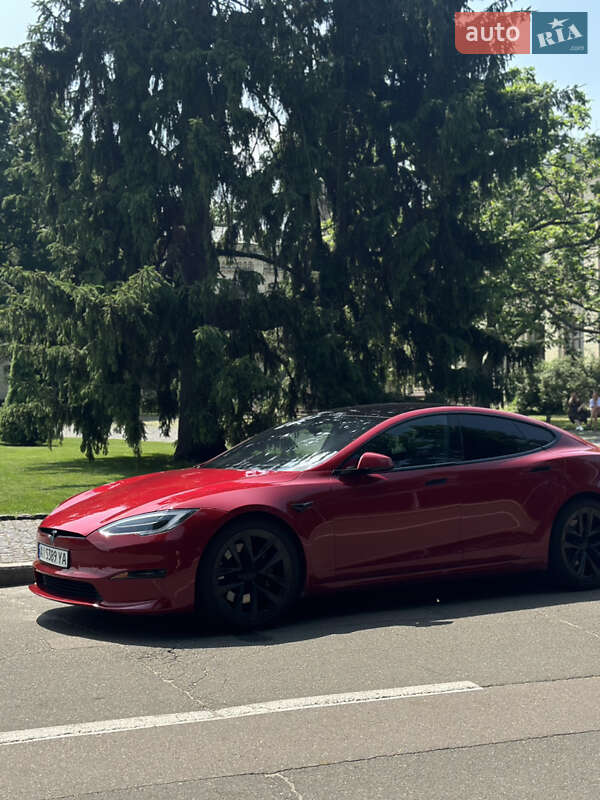 Лифтбек Tesla Model S 2021 в Киеве