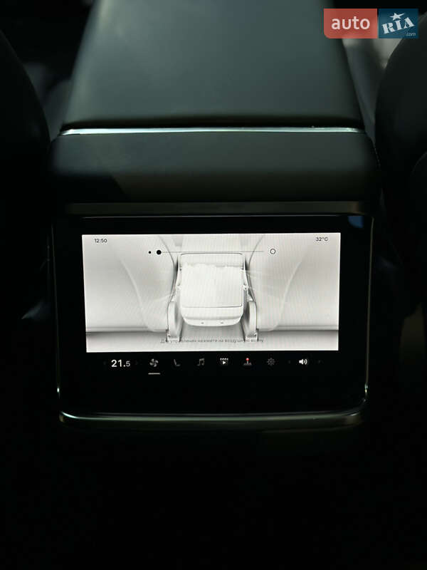 Лифтбек Tesla Model S 2021 в Киеве