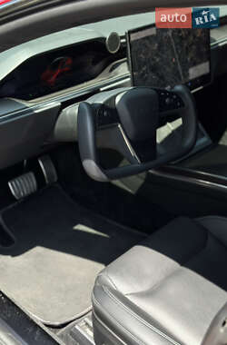 Лифтбек Tesla Model S 2021 в 