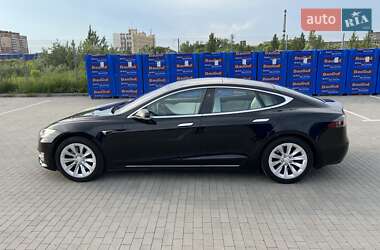 Ліфтбек Tesla Model S 2018 в 